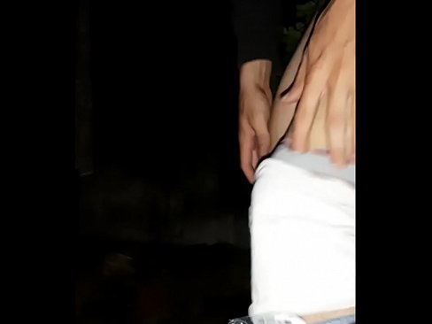 ❤️ Fqinji im u hodh në murin tim të karantinës ❌ Video qij tek ne ❌️
